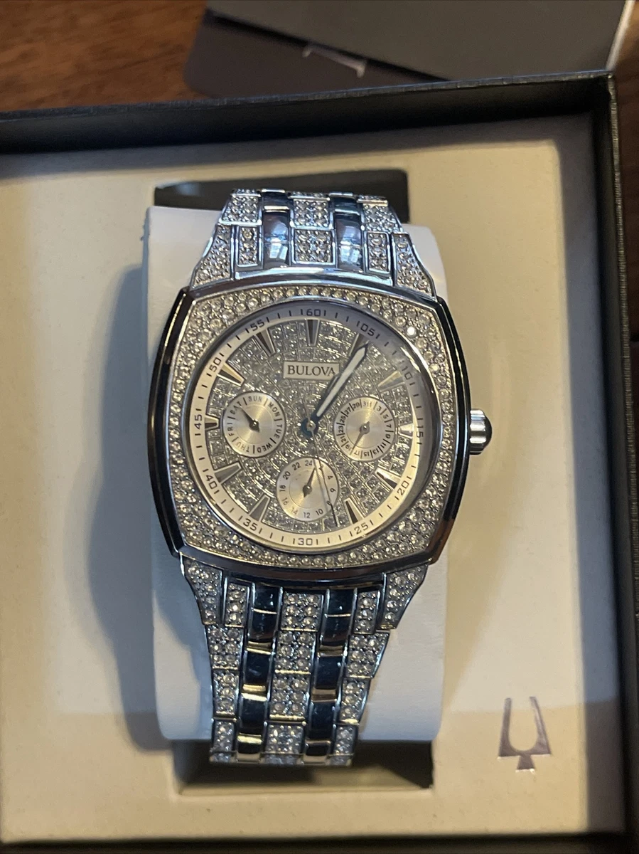 Bulova store iced out