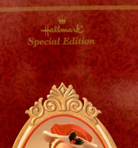 Holiday Memories Barbie 1995 Hallmark Special Edition Mattel 14106 NBRFB vintage - Picture 6 of 8