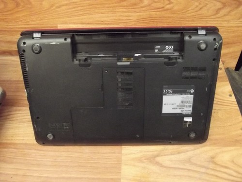 Toshiba Satellite L850 Core i3 Windows XP 1TB - Picture 12 of 13