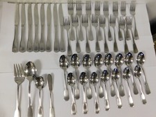 Oneida Stainless Steel Yorktown Pattern Flatware Set