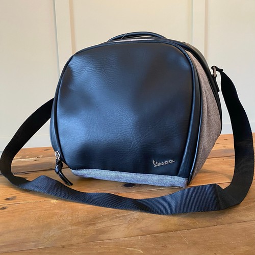 Genuine Vespa Top Box Inner Case Messenger Bag #605880M001 Primavera Sprint NWOT - 第 1/9 張圖片