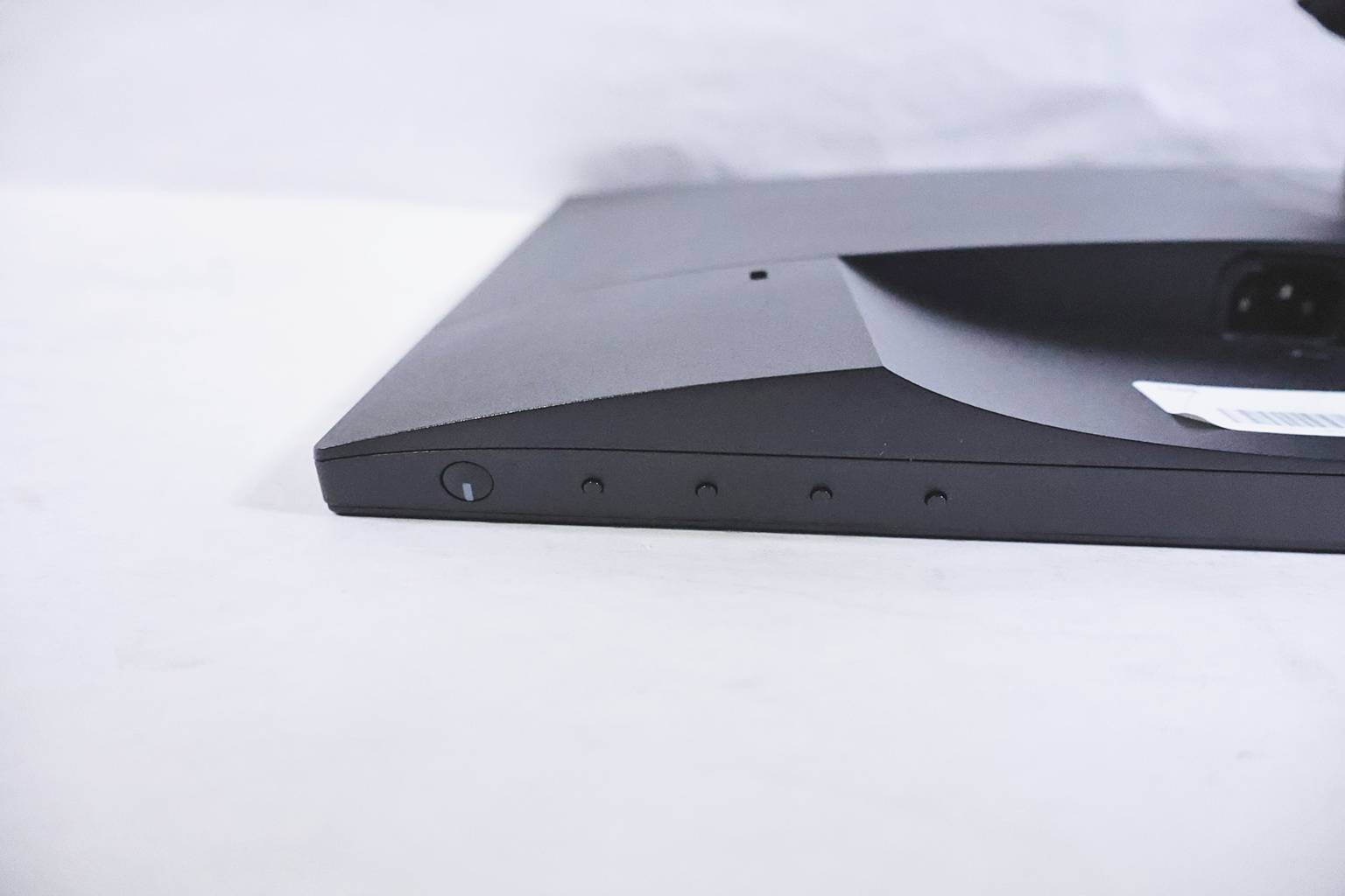 DELL 23.8" WIDESCREEN IPS LED MONITOR WITH POWER CORD & STAND | P2419H | BLACK