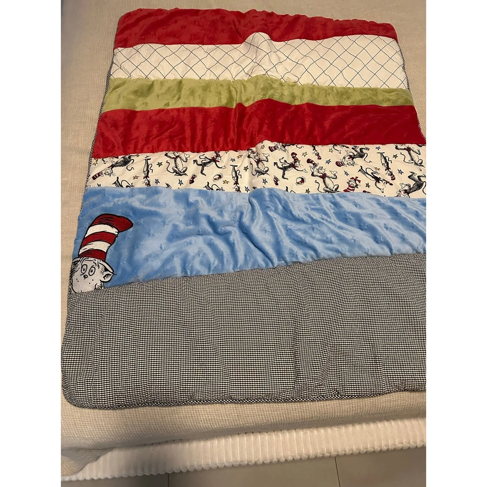 Trend Lab Dr. Suess Gato en el Sombrero Manta para Cuna Estera de Juego 34 x 43 Foto 4 de 4