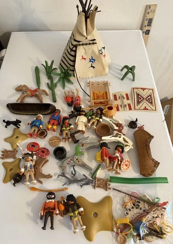 VINTAGE Playmobil 3733 Native American Indians Teepee Camp West Lot
