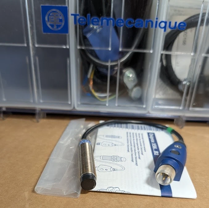 Telemecanique XS612B2PAL01M12 Inductive Proximity Sensor, M12, NO 12-24V (NewNB) - Image 3 of 4