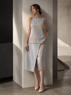 Few Moda Embroidered Floral Two Piece Set M | Asymmetrical Midi Skirt Co-O 