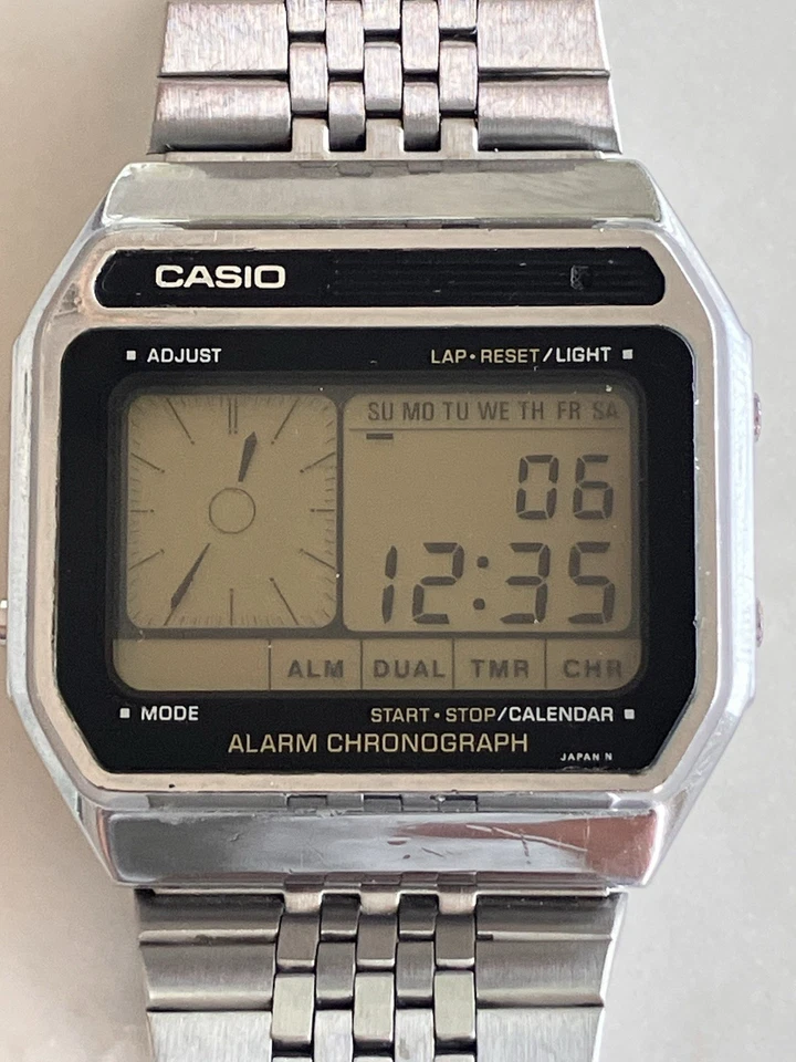 Casio AX-210 118 Alarm Chronograph Digital Watch Vintage With Manual Used RARE - Image 2 of 4
