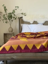 8th Generation Wool Blanket Turtle Motif (60in x 84in)