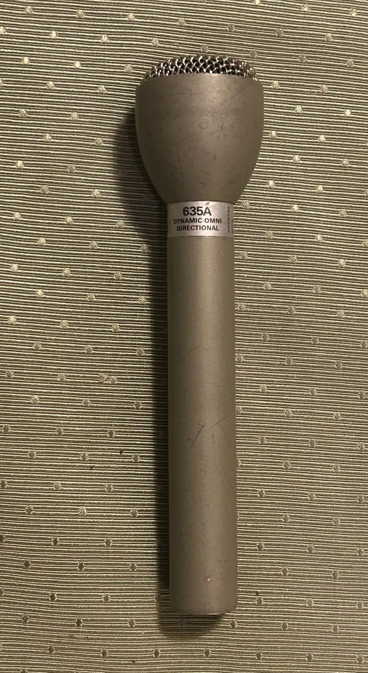 Electro Voice EV 635A Dynamic Omni Directional Microphone w/ vintage silver XLR! - Image 3 of 4