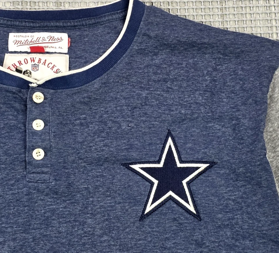 Camisa raglán manga 3/4 para hombre Dallas Cowboys NFL Mitchell & Ness Throwbacks 2XL Foto 3 de 4