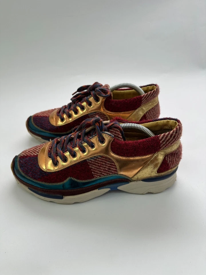 Chanel Multicolor Tweed y Cuero CC Zapatillas bajas Talla 38 EU Foto 4 de 4