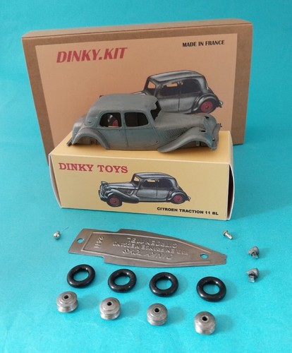 Dinky Toys N°24 F - Citroën Traction 11BL Malle Plate - 1/43ème En Tôle D'époque