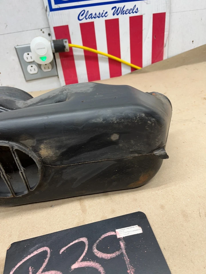 Chevrolet GMC K10 1978 1981 87 1991 K30 C10 C30 C20 K20 K5 CONDUCTO DE ADMISIÓN DE AIRE FRESCO Foto 3 de 4