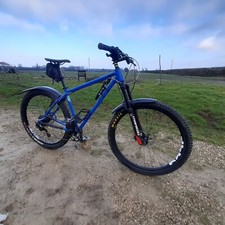 Onza payoff hardtail mountain bike