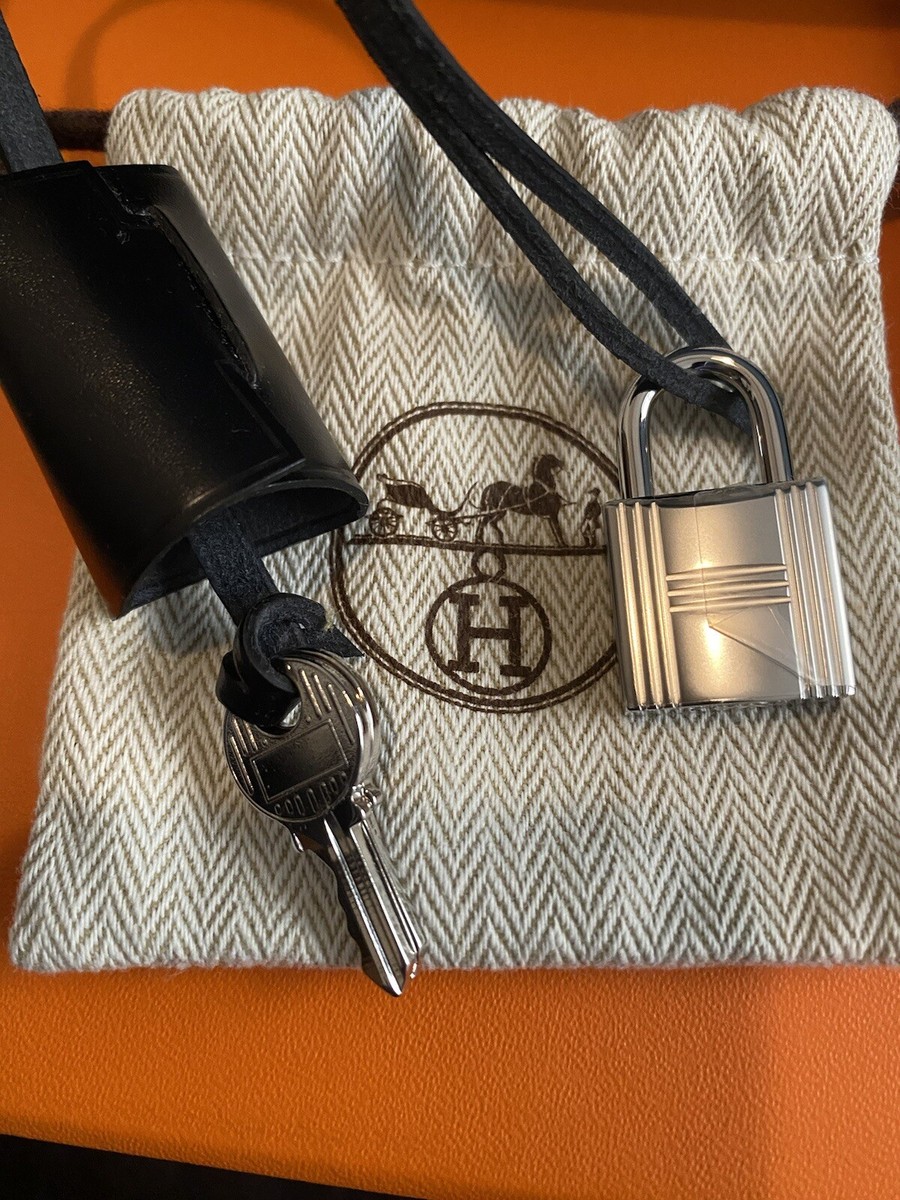 💙 Rare 💙 Brand new Hermes Herbag 31 Blue Jean/Noir | eBay