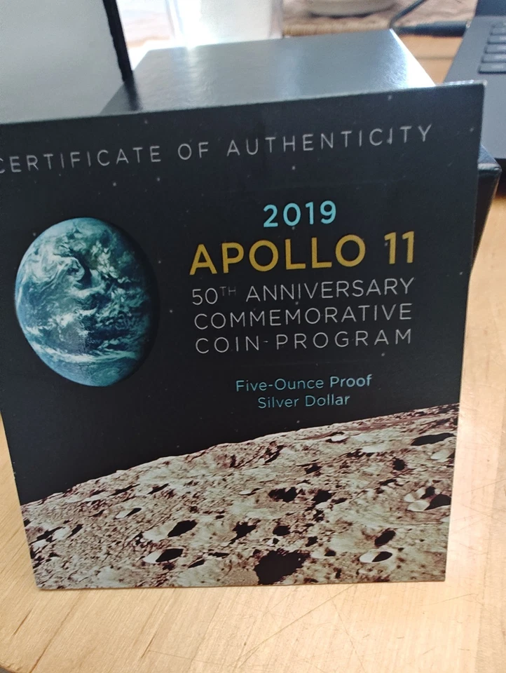 2019 P Apollo 11 50th Anniversary Excellent Silver Dollar 5oz  .999 Silver Nice! - Image 2 of 4