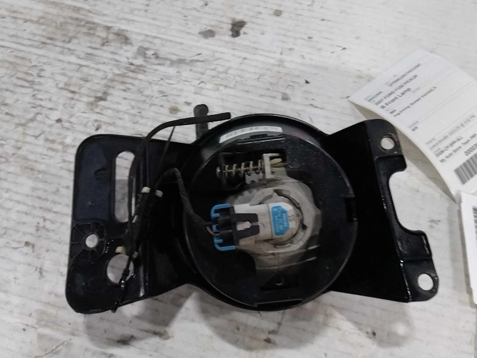 Luz de conducción usada se adapta a: Ford F150 2007 camioneta antiniebla parachoques montado grado Foto 2 de 4