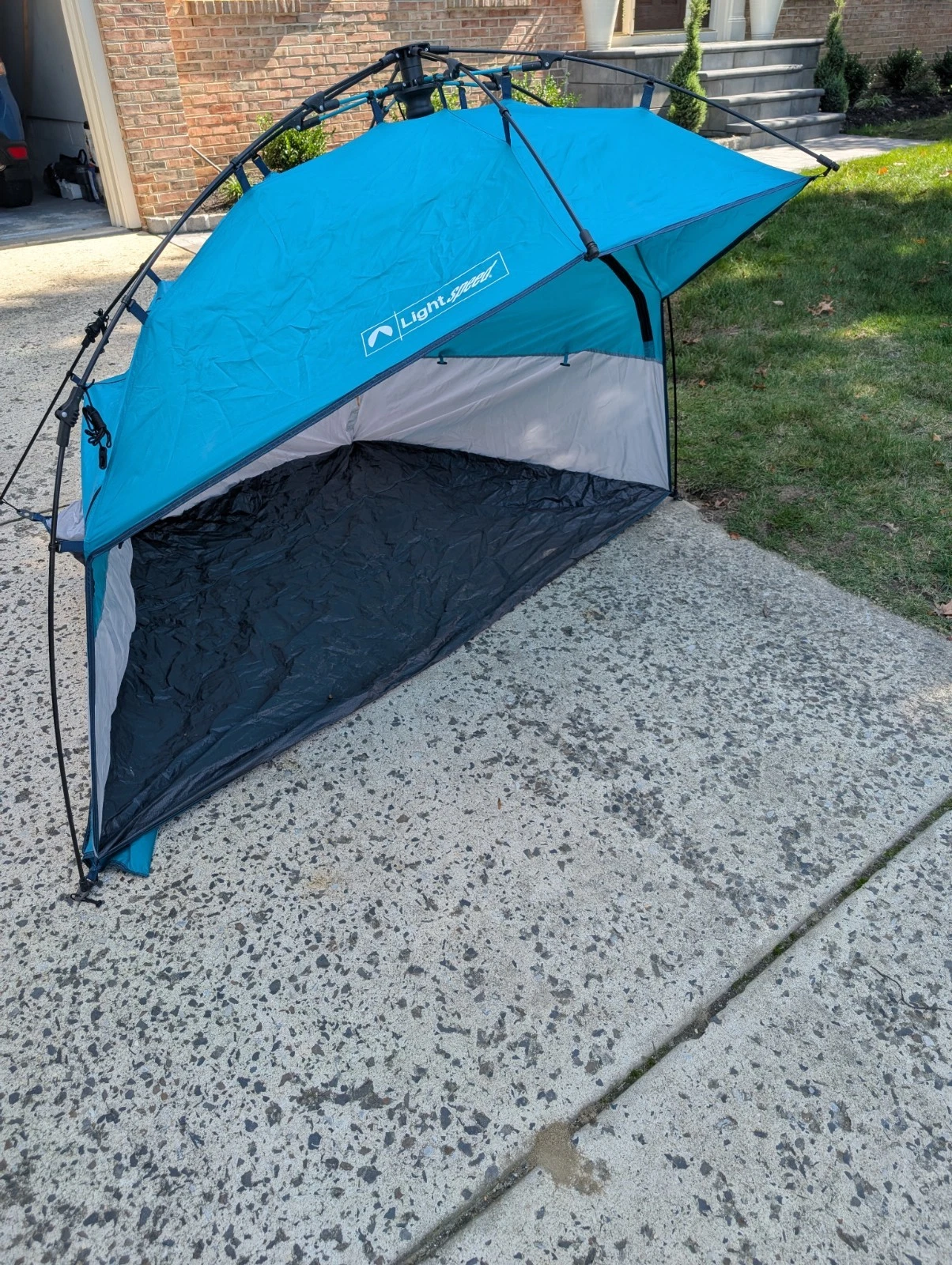 LIGHTSPEED POP UP SHADE TENT