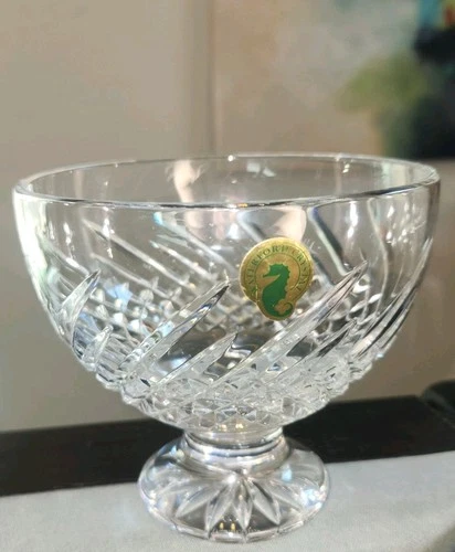 Waterford Crystal 40018811 Essentially Wave Hand-Crafted Bowl Ireland 5" No Box
