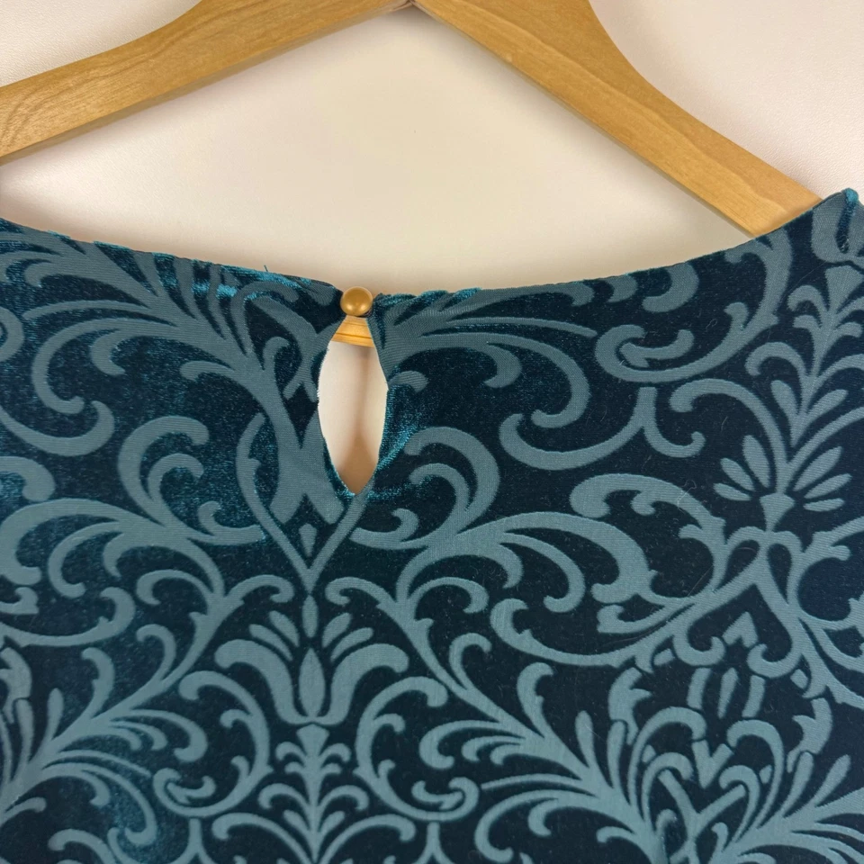 Dressbarn Velvet Burnout Damask Print Top Size 2X Teal 3/4 Sleeve Boho Holiday - Image 3 of 4