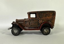 VINTAGE REPRODUCTION 1920's ARCADE CAST IRON MODEL T FORD FOUR DOOR SEDAN
