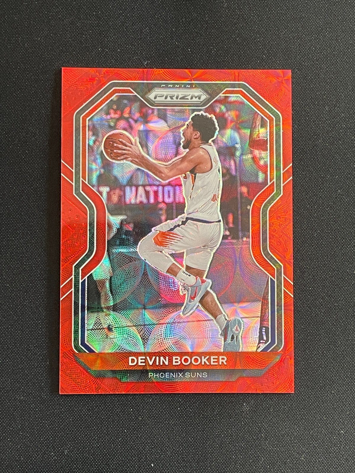 Devin Booker 2020-21 Panini Prizm Choice Red Prizm 59/88 No.214