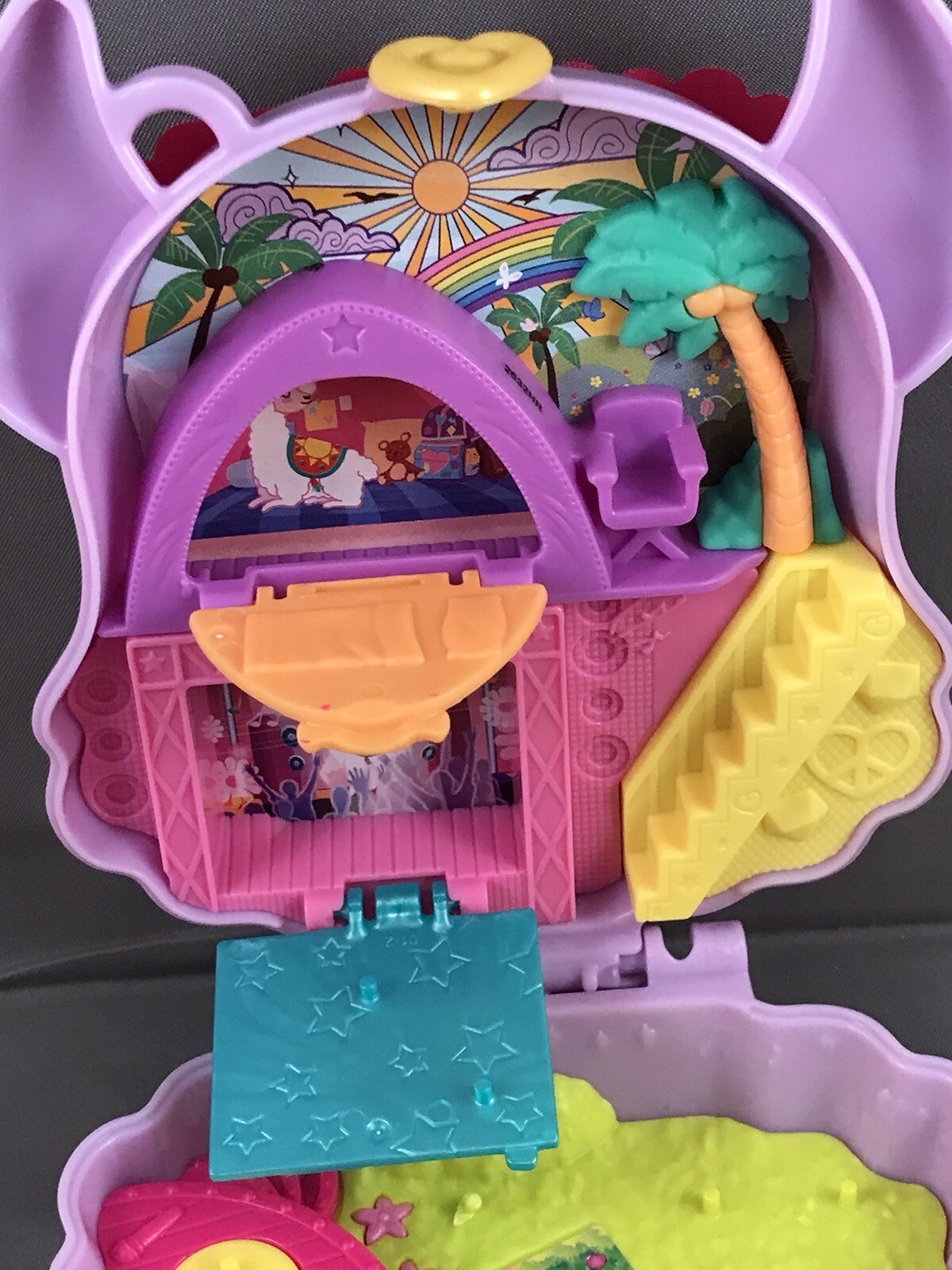 Polly Pocket Mini Toys Camp Adventure Liama Compact Playset