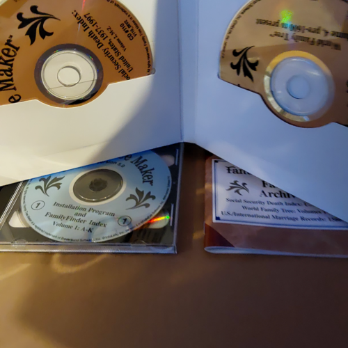 Family Tree Maker Version 5 10-CD Gift Set PC WIN 95/98 Broderbund NEW - Picture 3 of 13