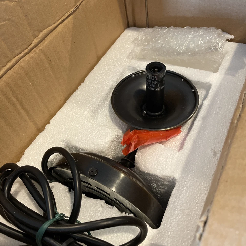 FERRAMENTA DE RESTAURAÇÃO Bronze Arandela de Parede Canelada Sem Sombra Novo Na Caixa - Imagem 2 de 3