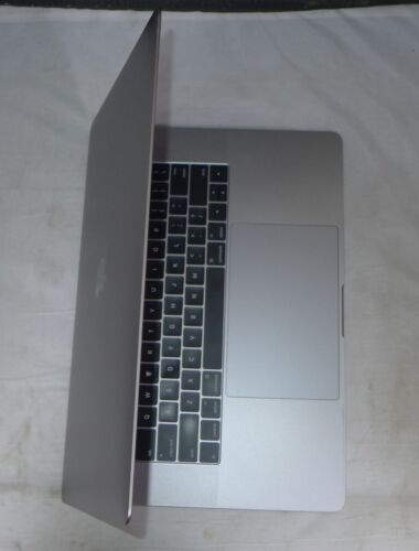 Apple MacBook Pro Touch Bar 15"(2016) Space Gray, 1TB, i7, 16GB-Defective screen - Picture 11 of 11