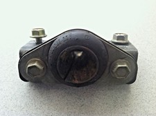 1990-2002 MERCEDES-BENZ SL500 SL320 SL600 R129 ~ HARDTOP PIVOT TAKE UP MOUNTING