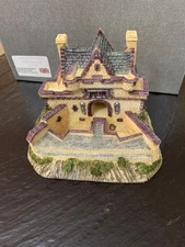 David Winter Edinburgh Gates 25th Anniversary British Hand made & Painted 2004