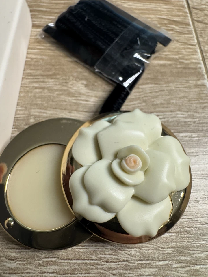 Dolche & Gabbana Solid Parfum Halskette 0,8g - Bild 3 von 4