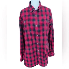 Duluth Trading Company red & black plaid cotton flannel shirt size M.