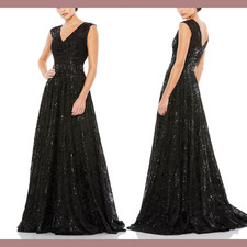 NWT Mac Duggal [ 10 ] 12413 Roses Embroidered Cap Sleeve A-Line Gown Black S1947