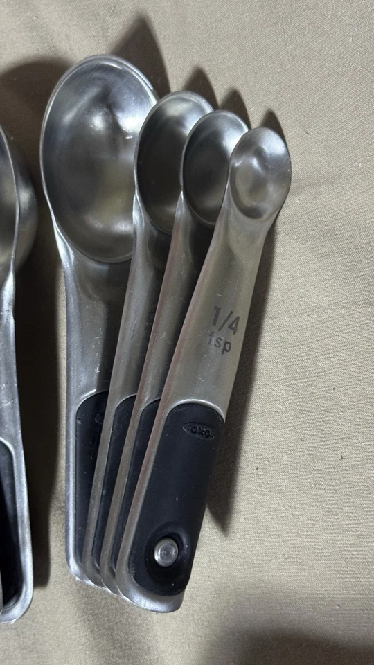 OXO Magnetic Measuring Spoons Two Sets Of FOUR - Image 4 of 4