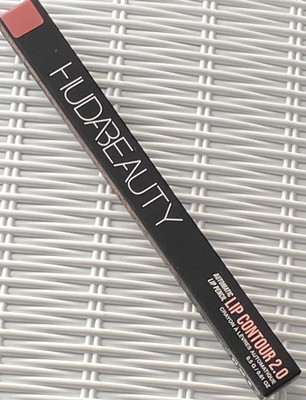 Huda Lip Contour 2.0 Automatic Lip Liner Pencil Rusty Pink Full Size Neu & Originalverpackt