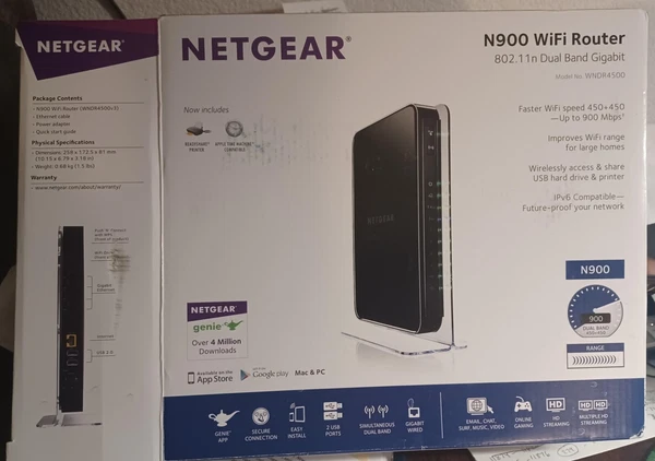 NETGEAR N900 WiFi Router