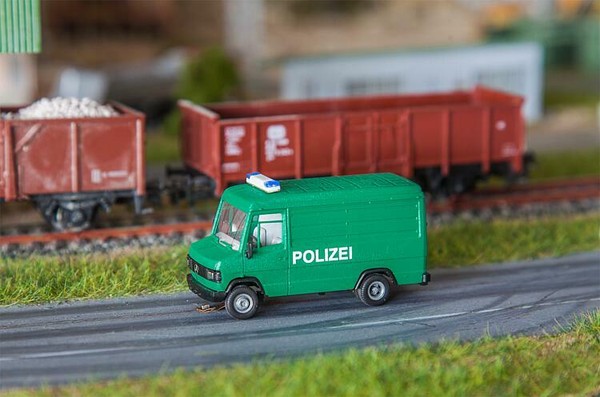 Faller 161632 Spur H0 Mb T2 Vario Polizei (Herpa)-image
