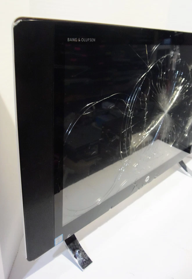 HP ENVY 24 All in One PC (Intel Core i5 6th Gen) - Parts/Repair AS IS - Image 2 of 4