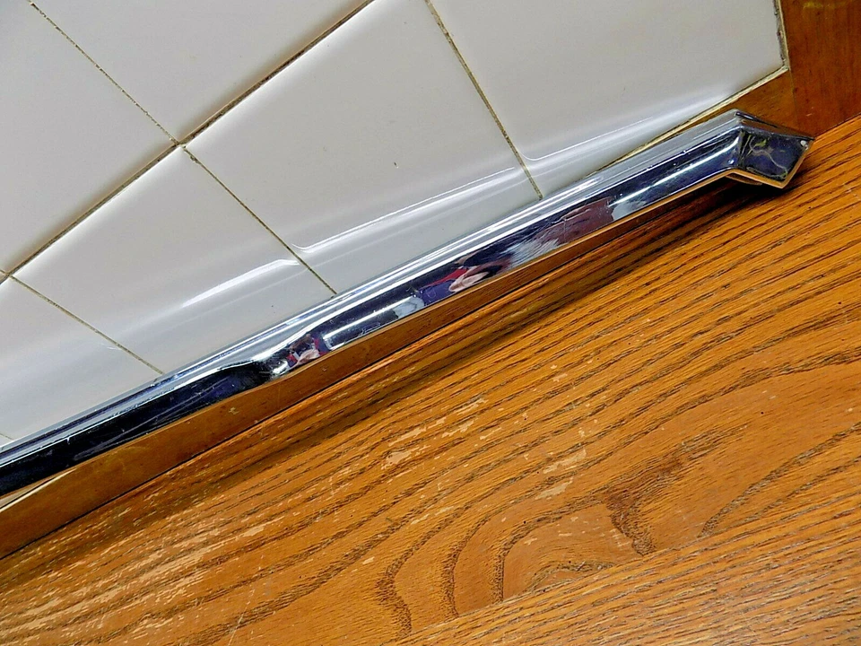 1967 Chevrolet Chevelle Convertible Vent Window Door Frame Driver - Image 4 of 4