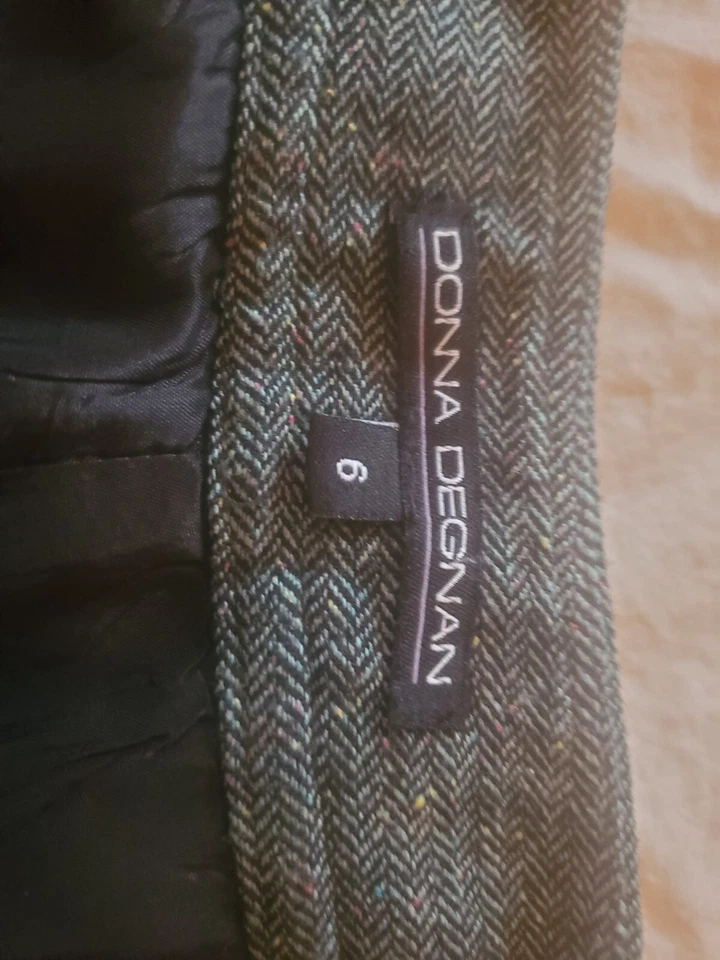 Pantalones de tiro bajo Donna Degnan usados talla 6 forrados Foto 2 de 4