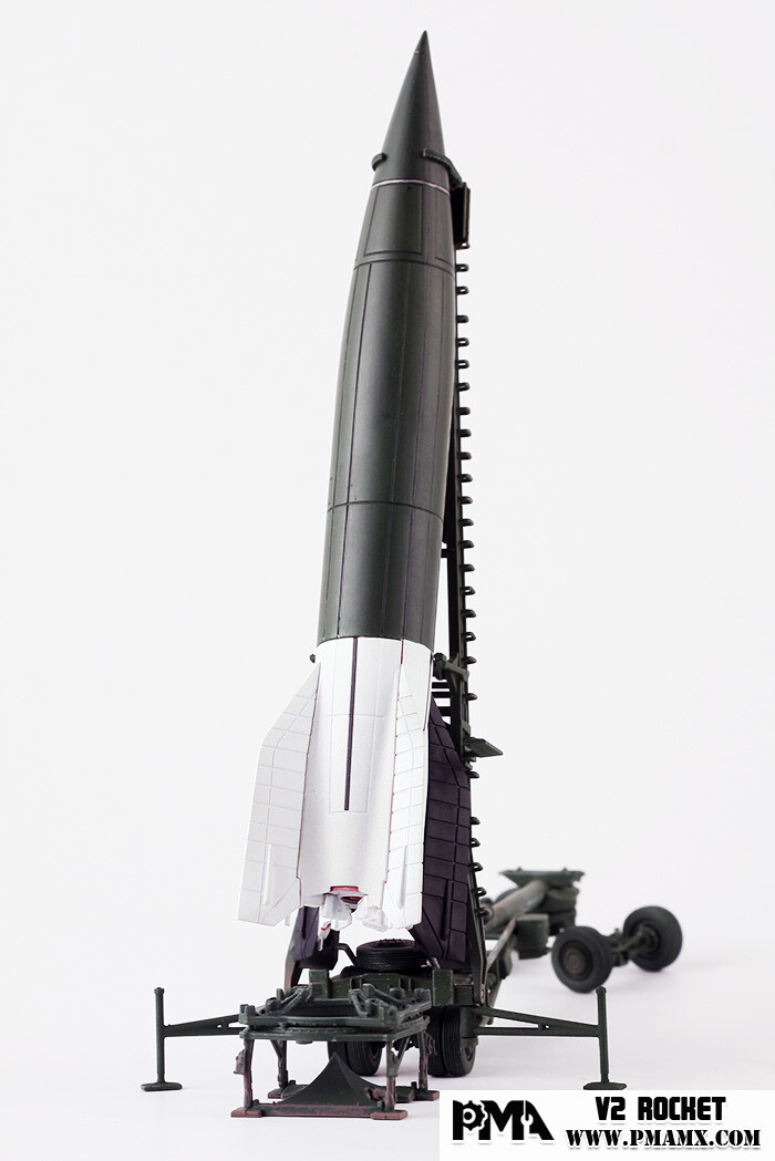 A）PMA製 WWⅡ ドイツ軍V2ロケット弾道ミサイル　1/72 完成品模型 A）PMA製 WWⅡ ドイツ軍V2ロケット弾道ミサイル 1/72 完成品模型