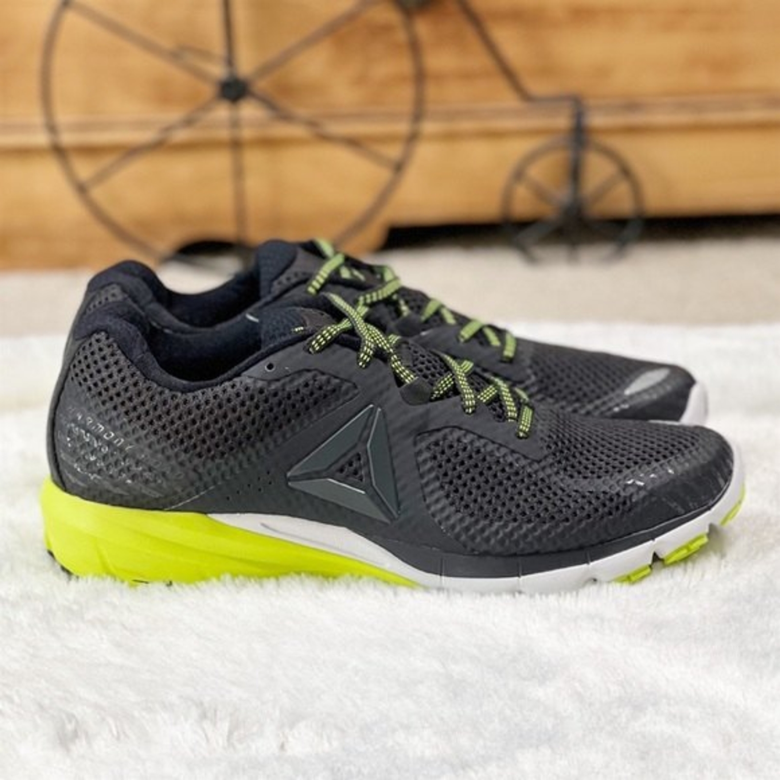 OSR Harmony Road Running Sneakers 