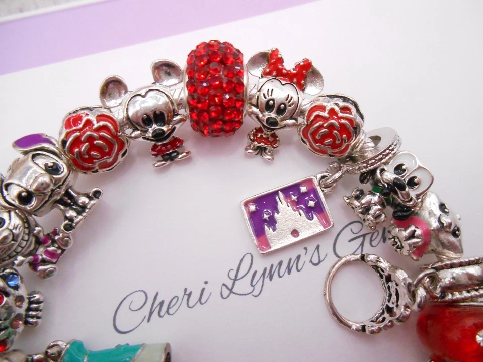 纯银手镯 幻想电影人物 CZ CHARMS 安全链和盒子! — 第 4/4 张图片