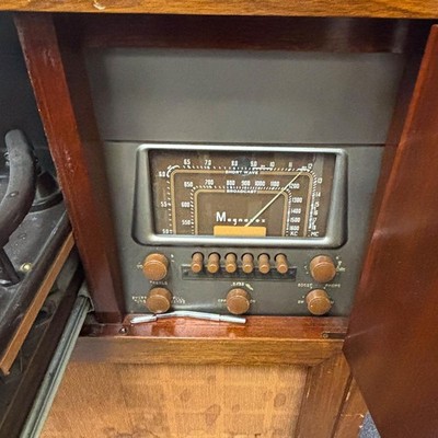 Vintage Magnavox Stereo Cabinet Turntable Radio 1950s - Freight