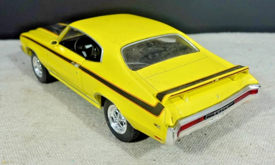Buick GSX 1970 1/24 Welly Foto 4 de 4