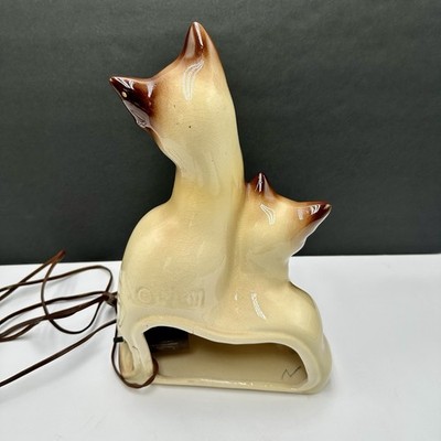Kron of Texas Siamese Cat TV Lamp Vintage 1960 Light through Eyes