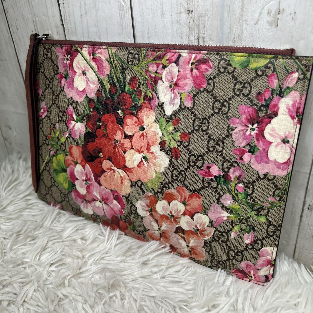 GUCCI GGスプリーム フラワー 花柄 セカンドバッグ クラッチバッグ 赤