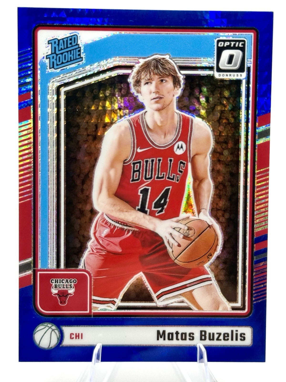 Matas Buzelis 2024-25 Panini Donruss Optic #271 Blue Hyper Prizm /175 RC